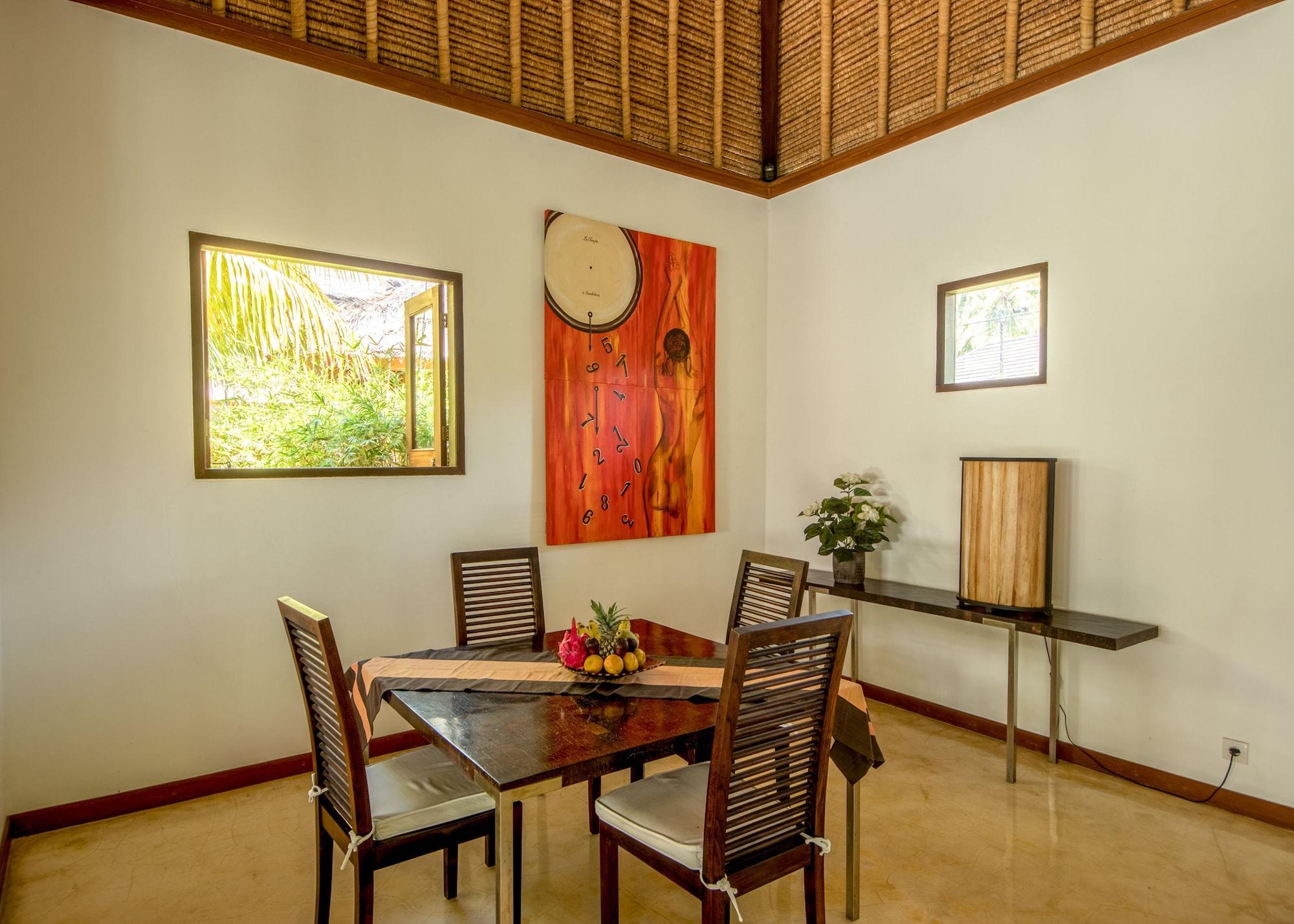 Villa Sasoon 1, 100 Mt To Beach Candi Dasa  Exterior photo
