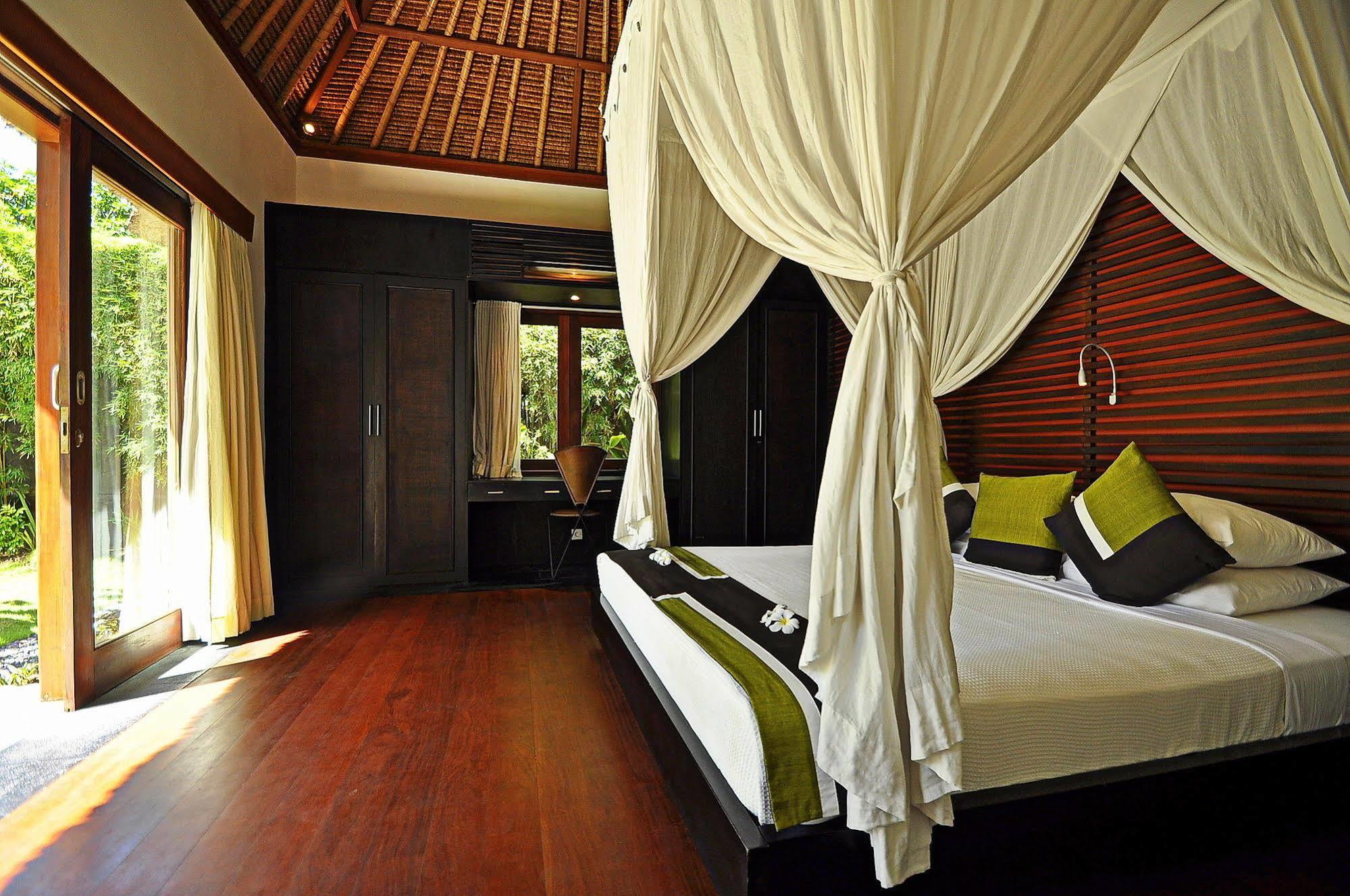 Villa Sasoon 1, 100 Mt To Beach Candi Dasa  Exterior photo